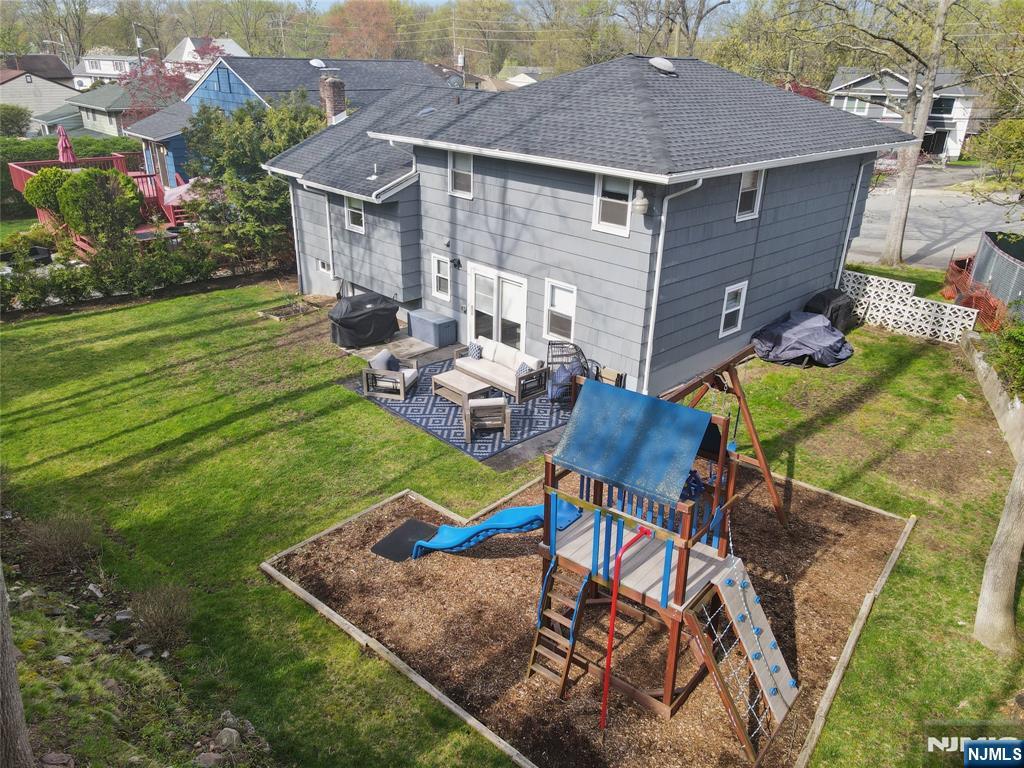 1073 Allessandrini Avenue