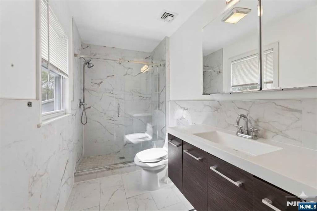 1073 Allessandrini Avenue