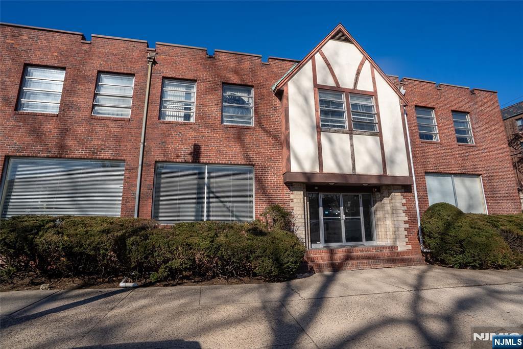 133 Cedar Lane