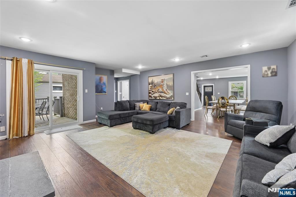 97 Jasper Avenue
