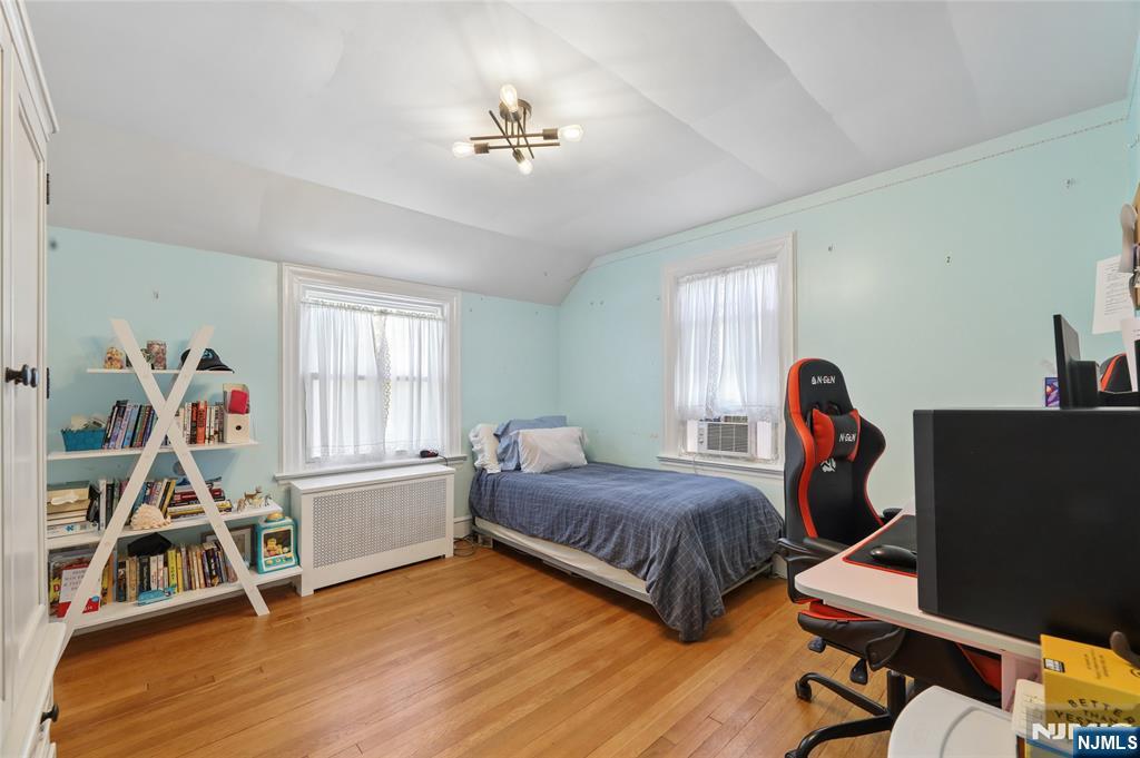290 Winthrop Road