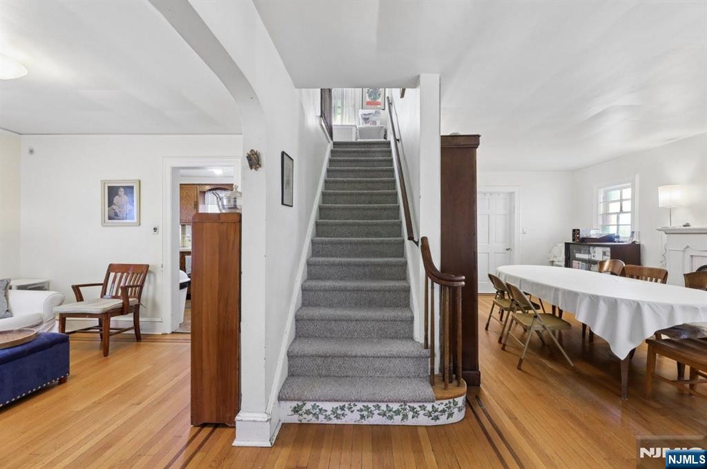 290 Winthrop Road