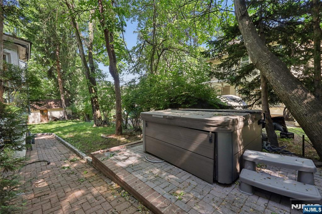 796 Old Newbridge Road
