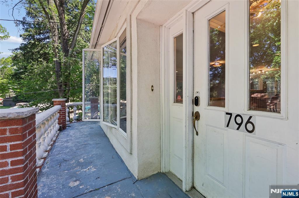 796 Old Newbridge Road