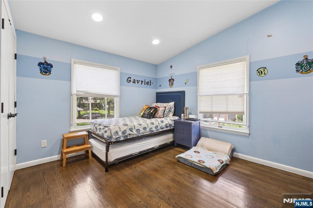 18 Sunrise Terrace