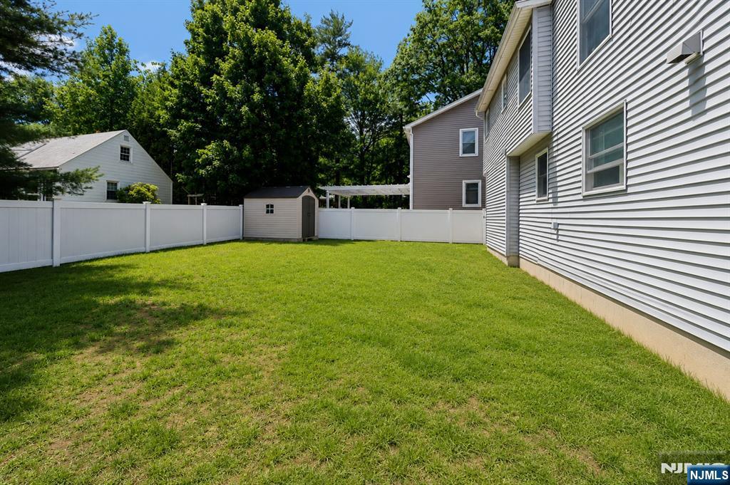 18 Sunrise Terrace