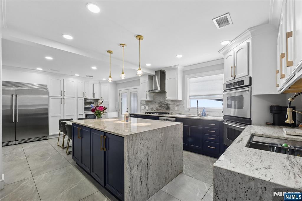 18 Sunrise Terrace
