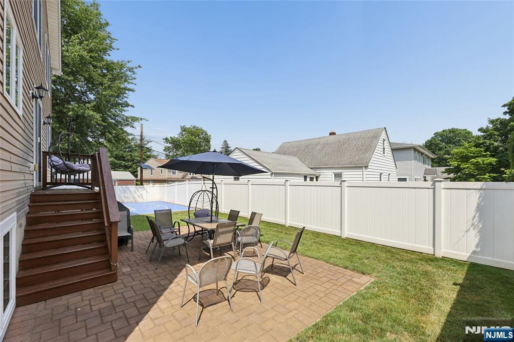 135 Rector Court