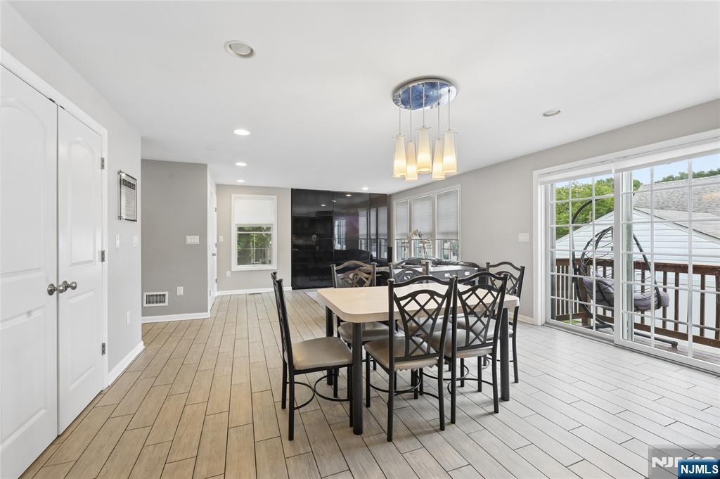 135 Rector Court
