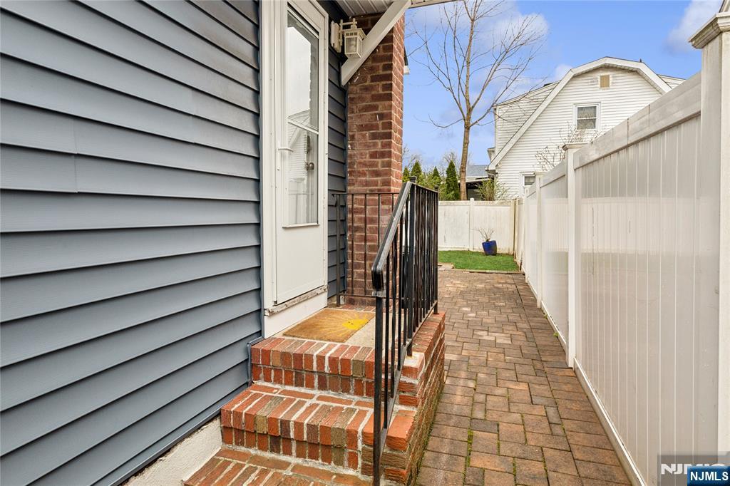 74 Spring Avenue