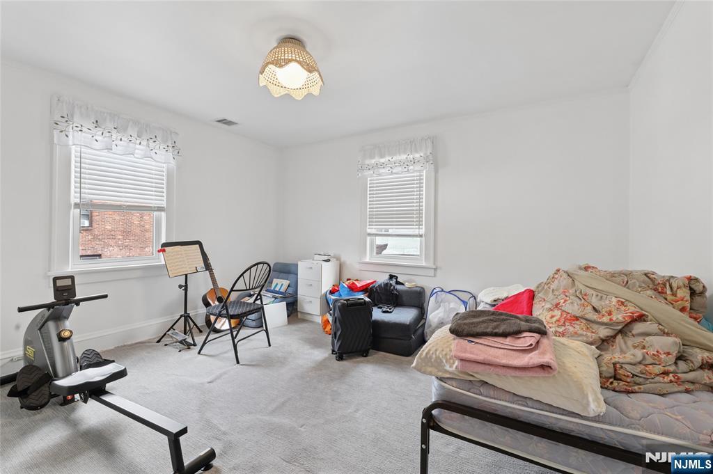 936 Red Road