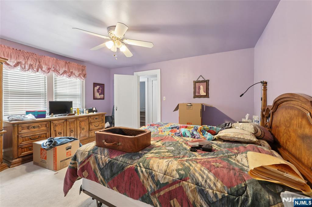 936 Red Road
