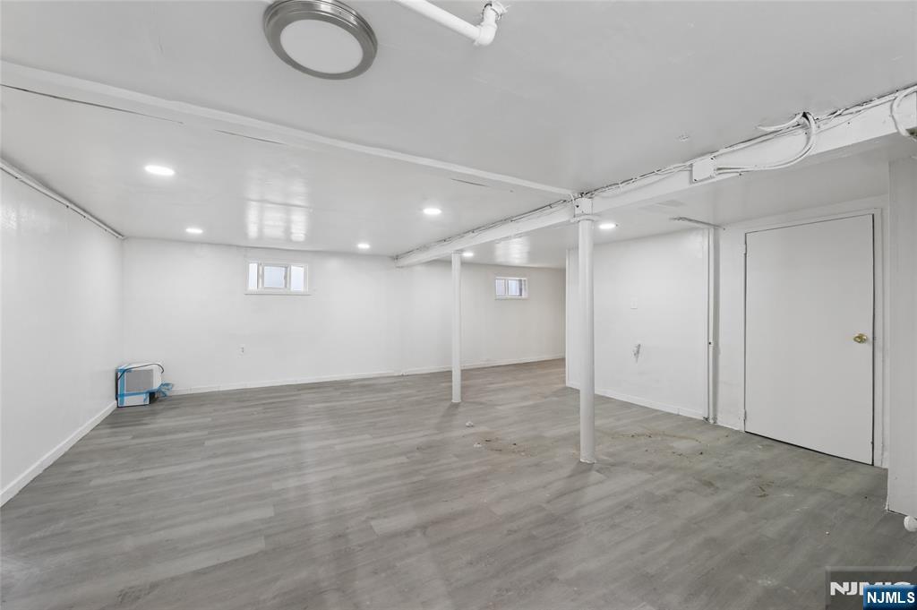 275 Farrant Terrace