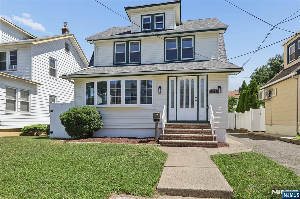 275 Farrant Terrace