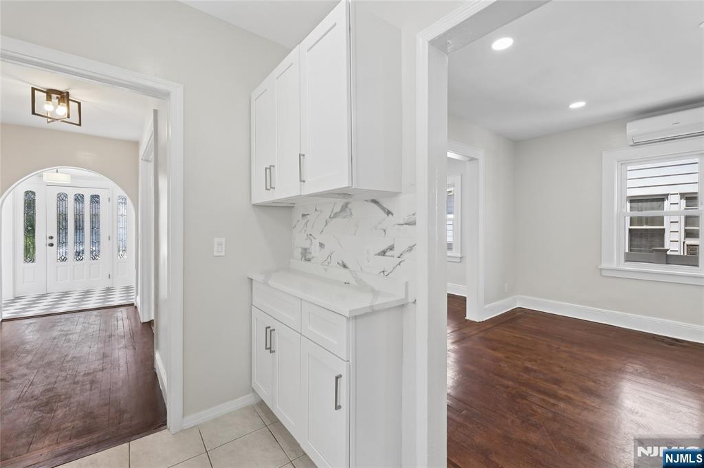 275 Farrant Terrace