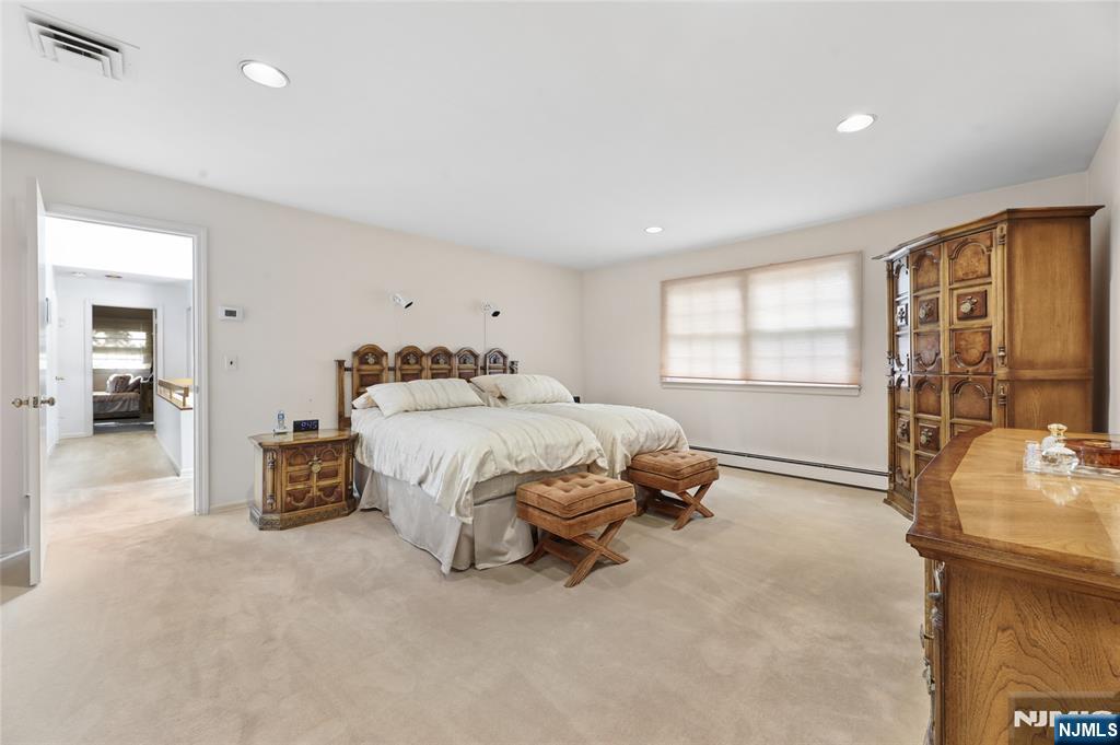 585 Churchill Road