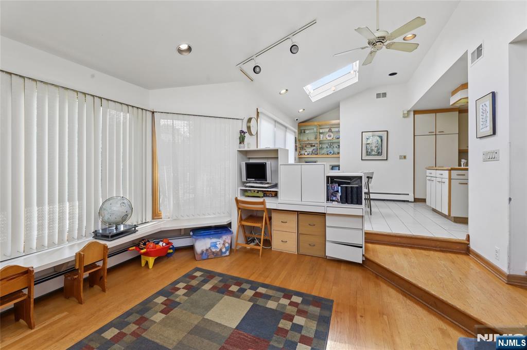 585 Churchill Road