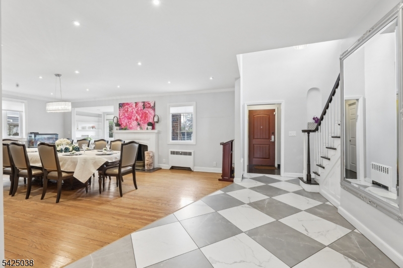 86 Crescent Ave