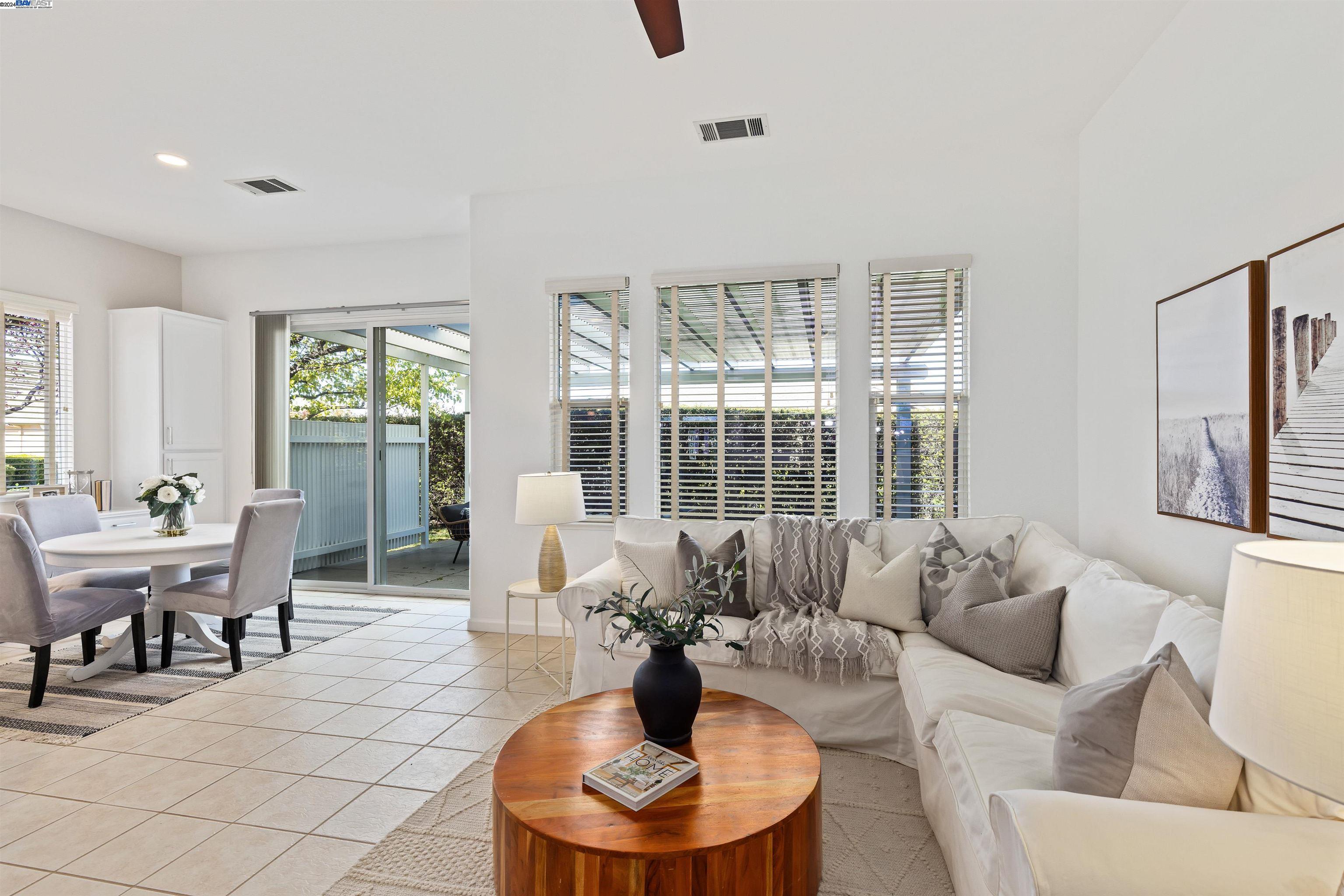 581 Valmore Pl