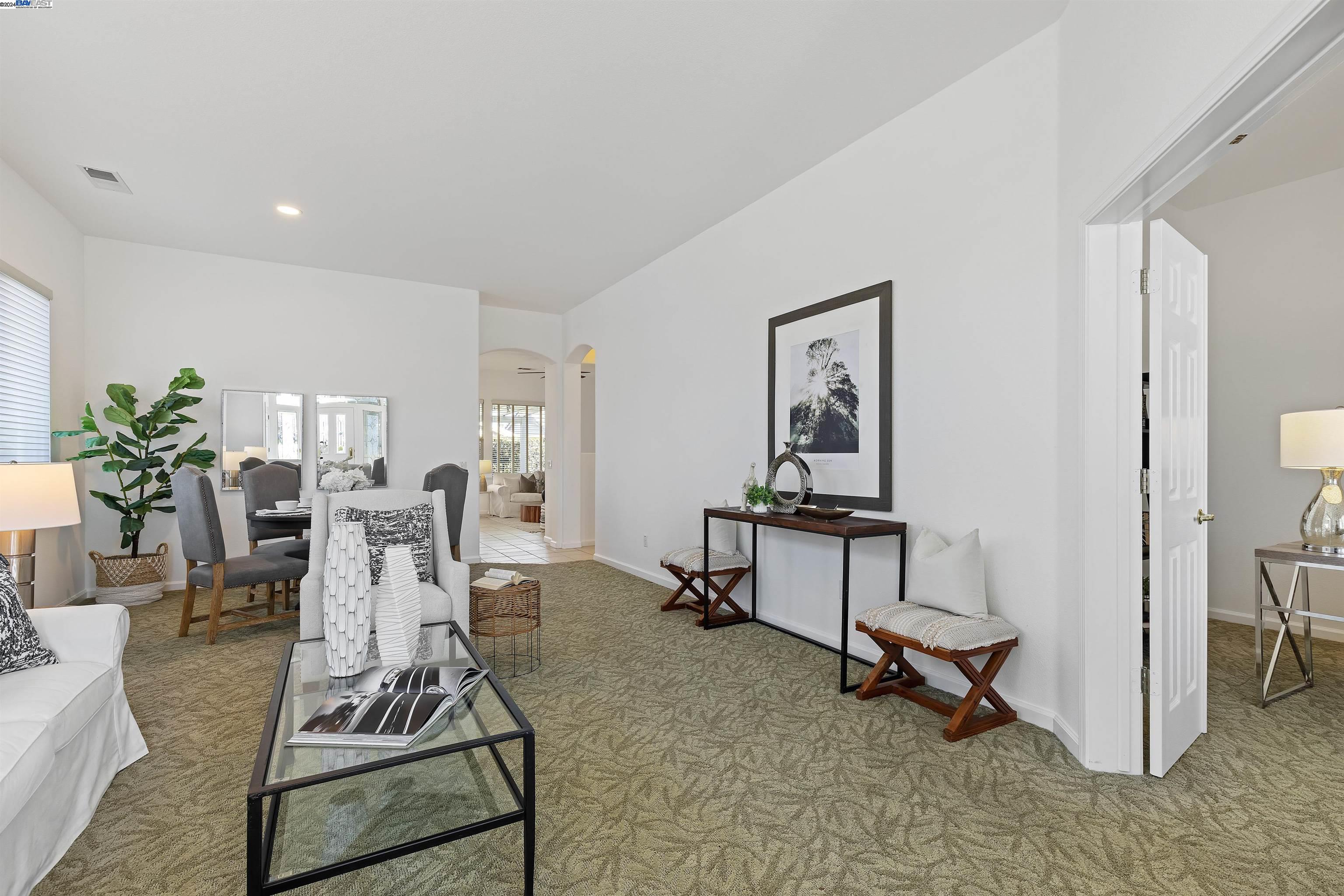 581 Valmore Pl