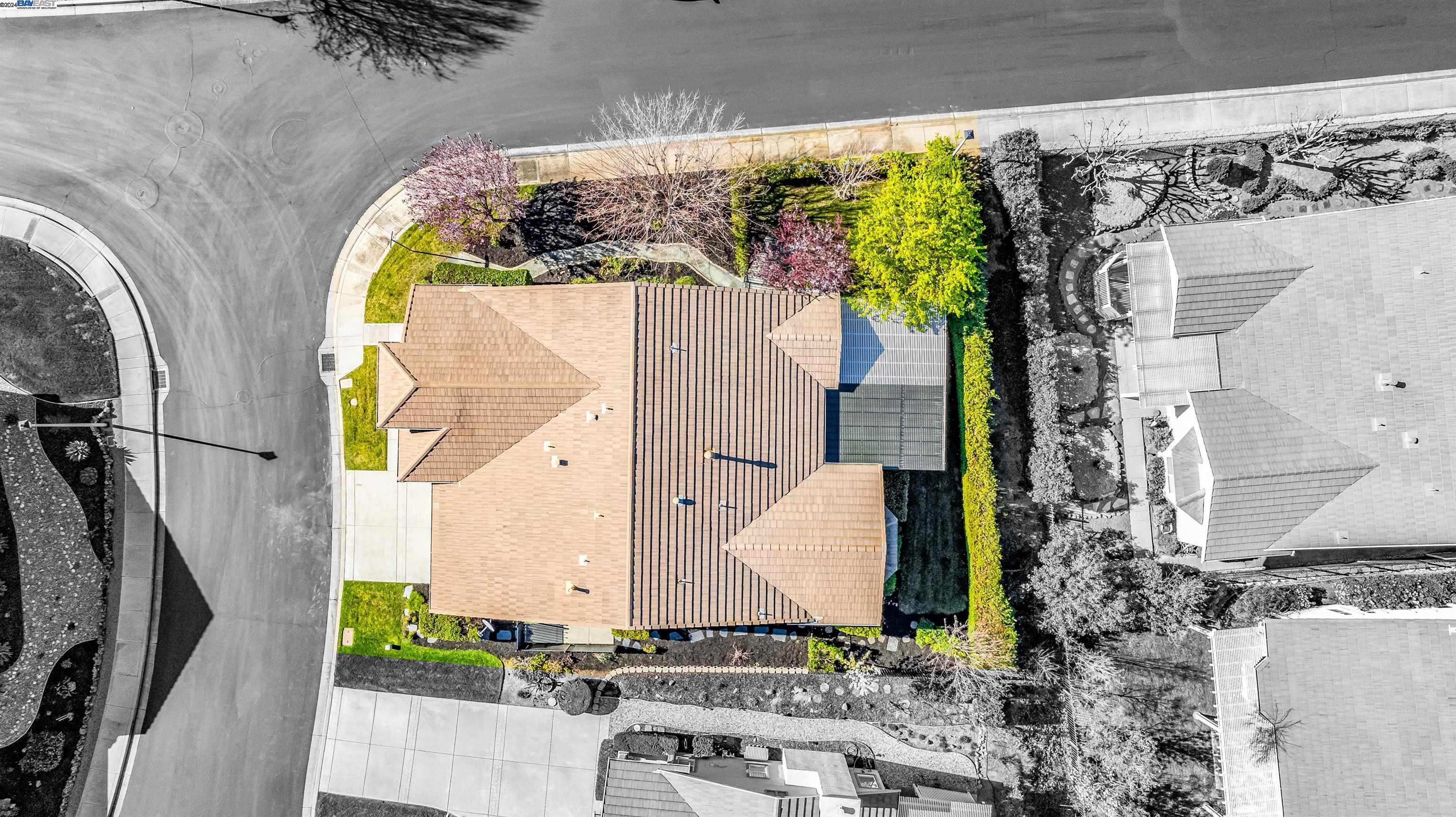 581 Valmore Pl