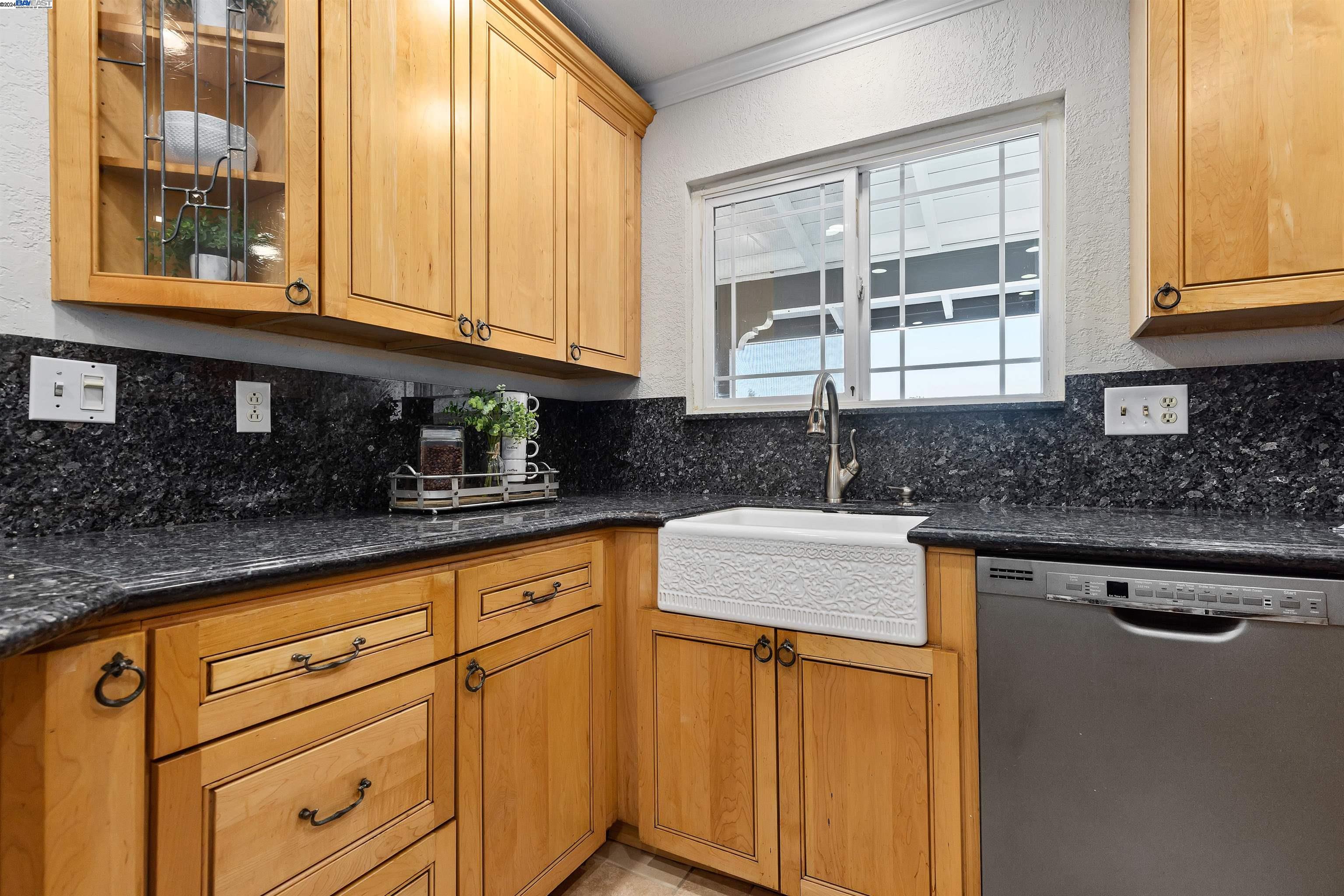 32312 Deborah Dr