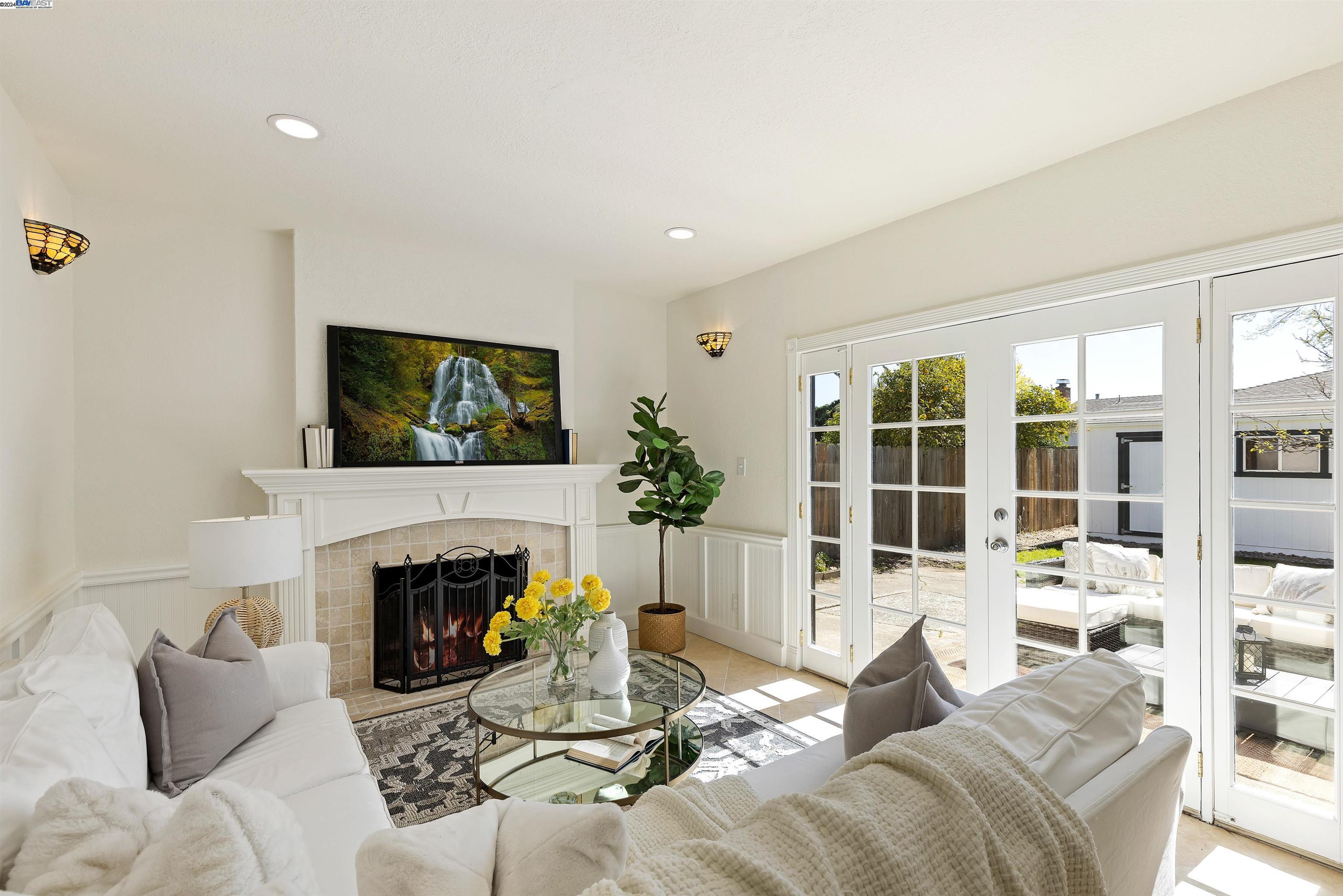 32312 Deborah Dr