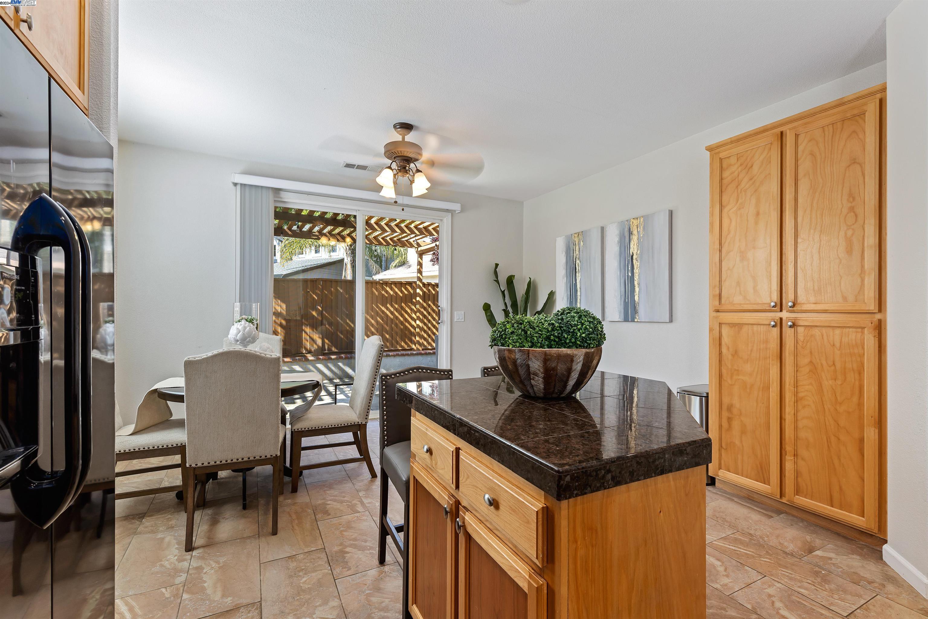 611 Ash Ct