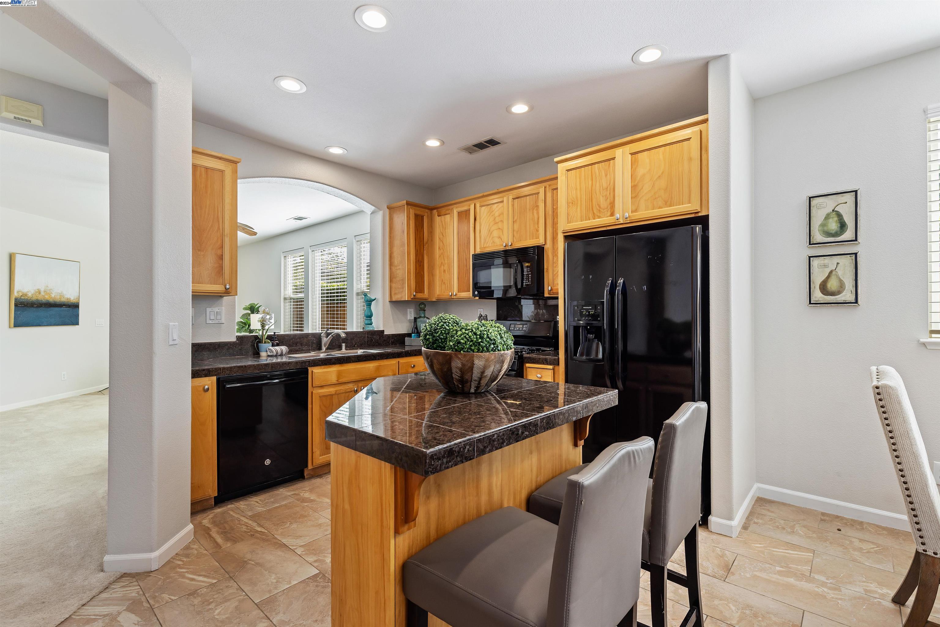 611 Ash Ct