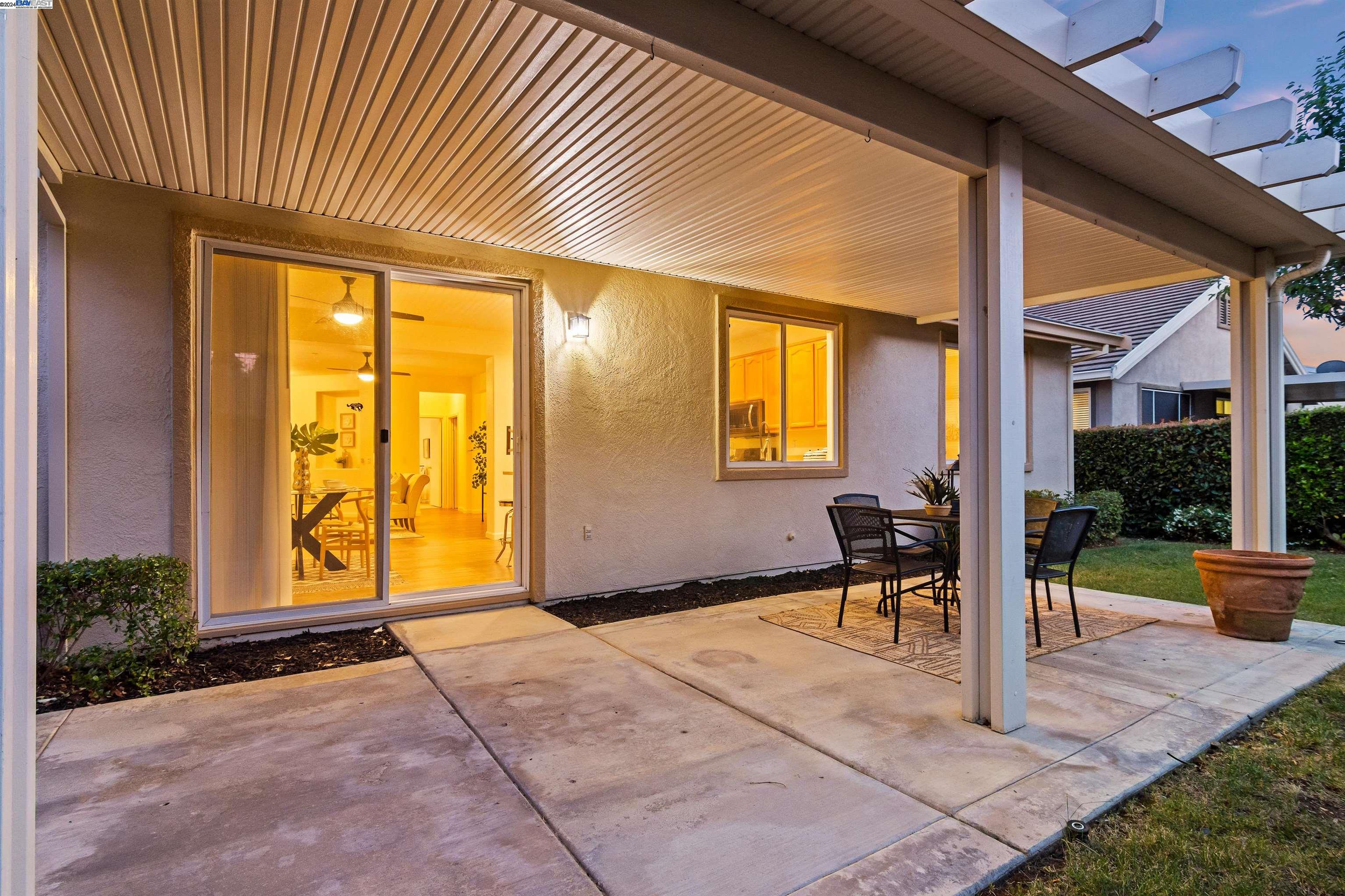 1474 Bismarck Ln