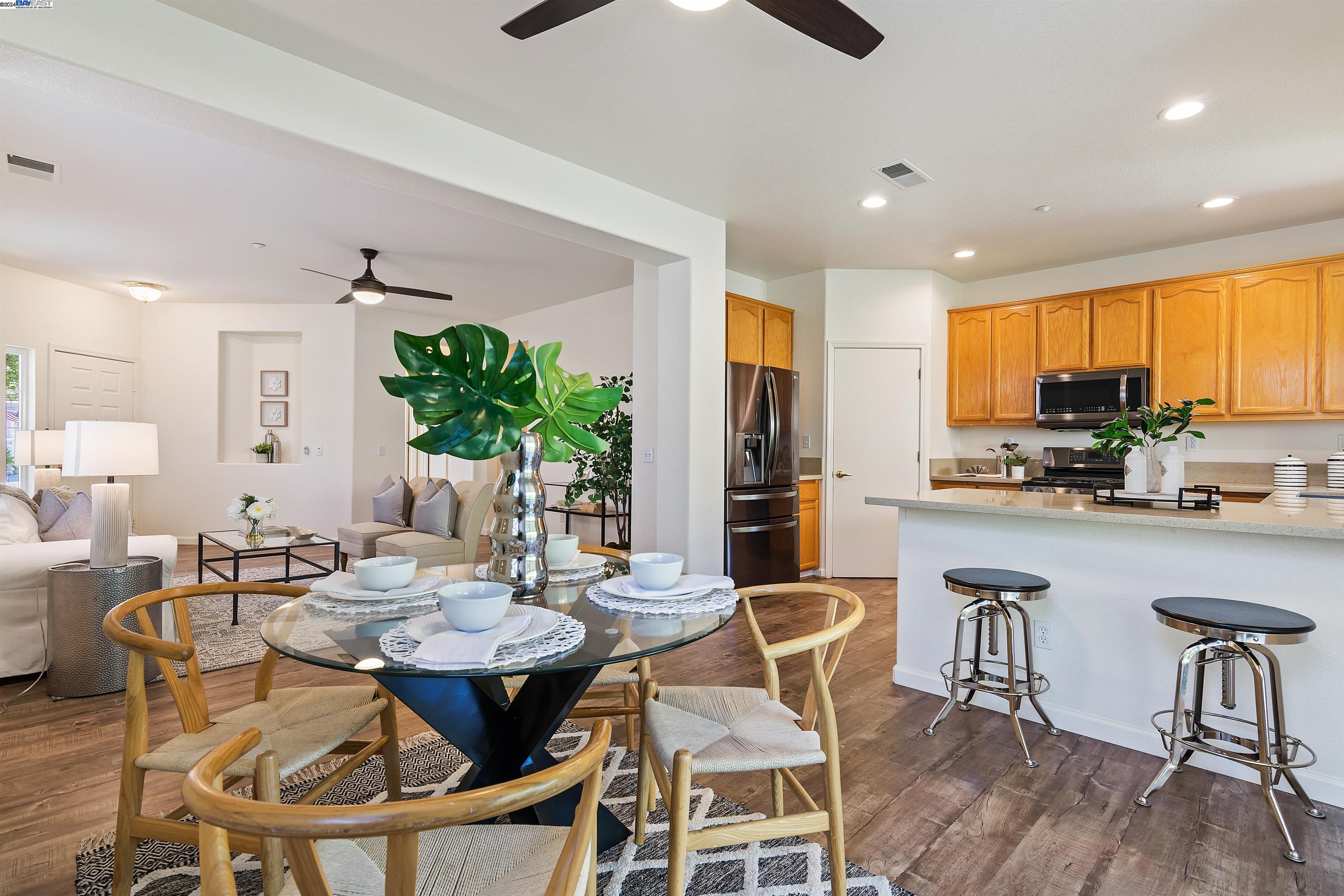 1474 Bismarck Ln