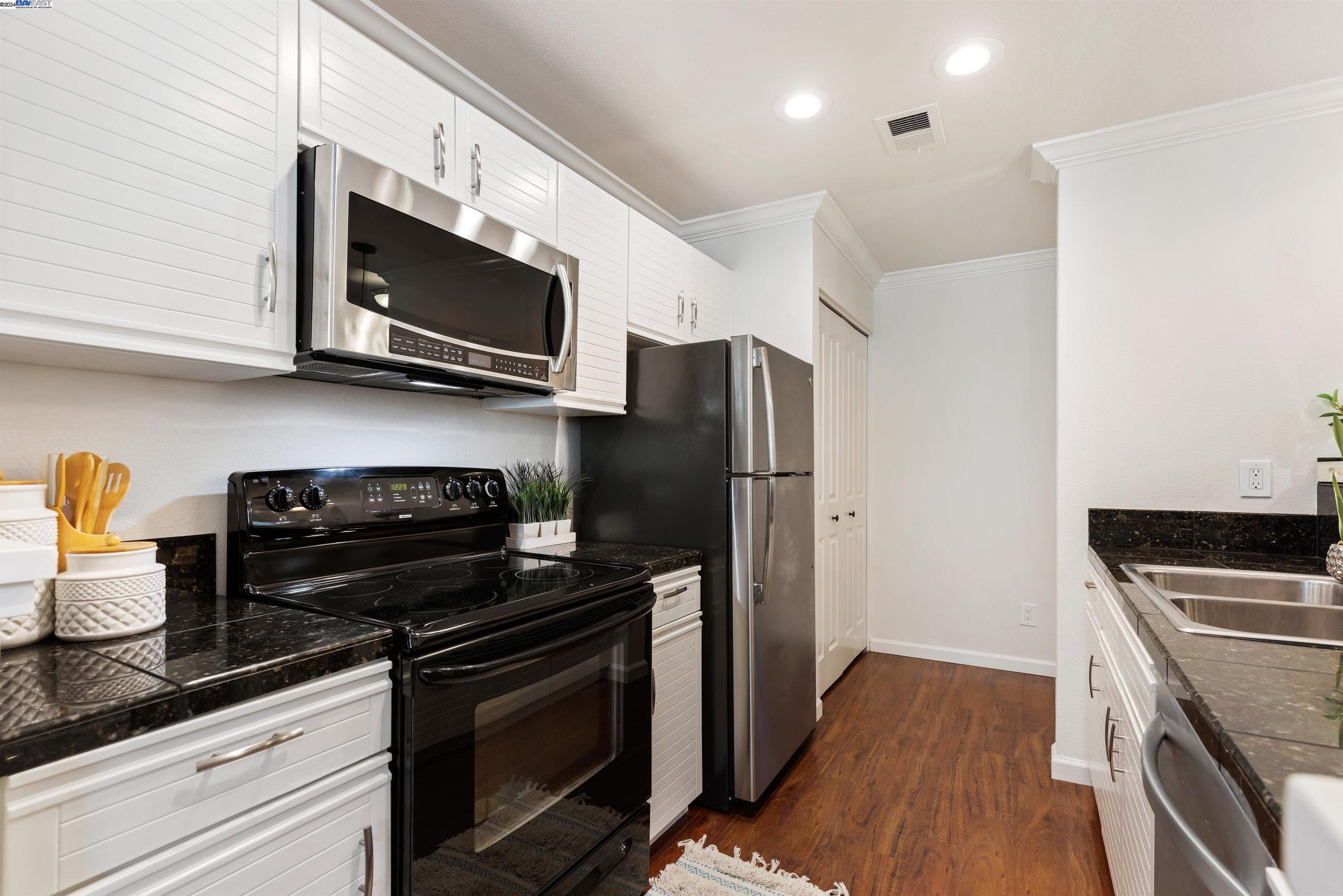 7635 Canyon Meadows Circle # A