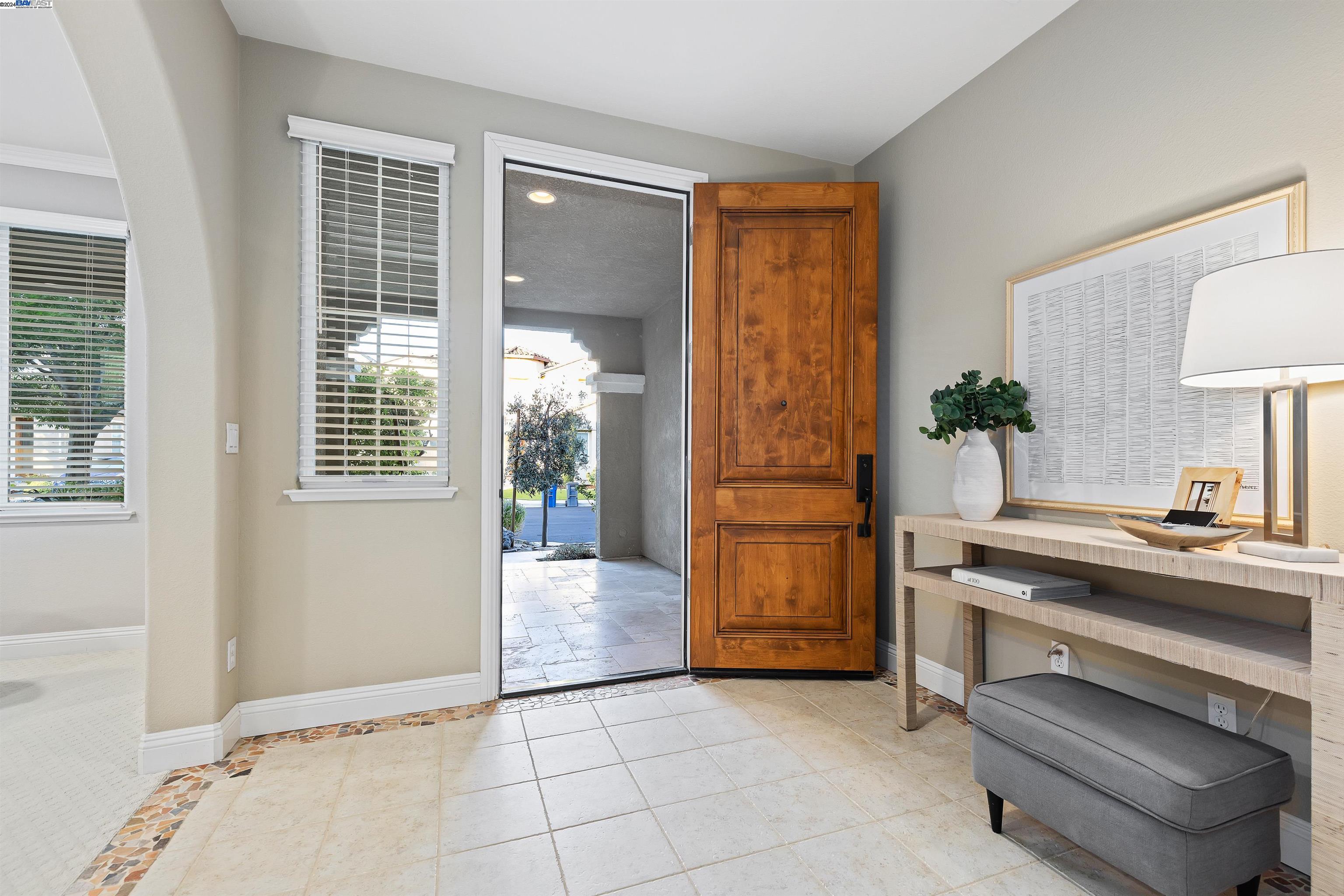 636 Dromana Ct
