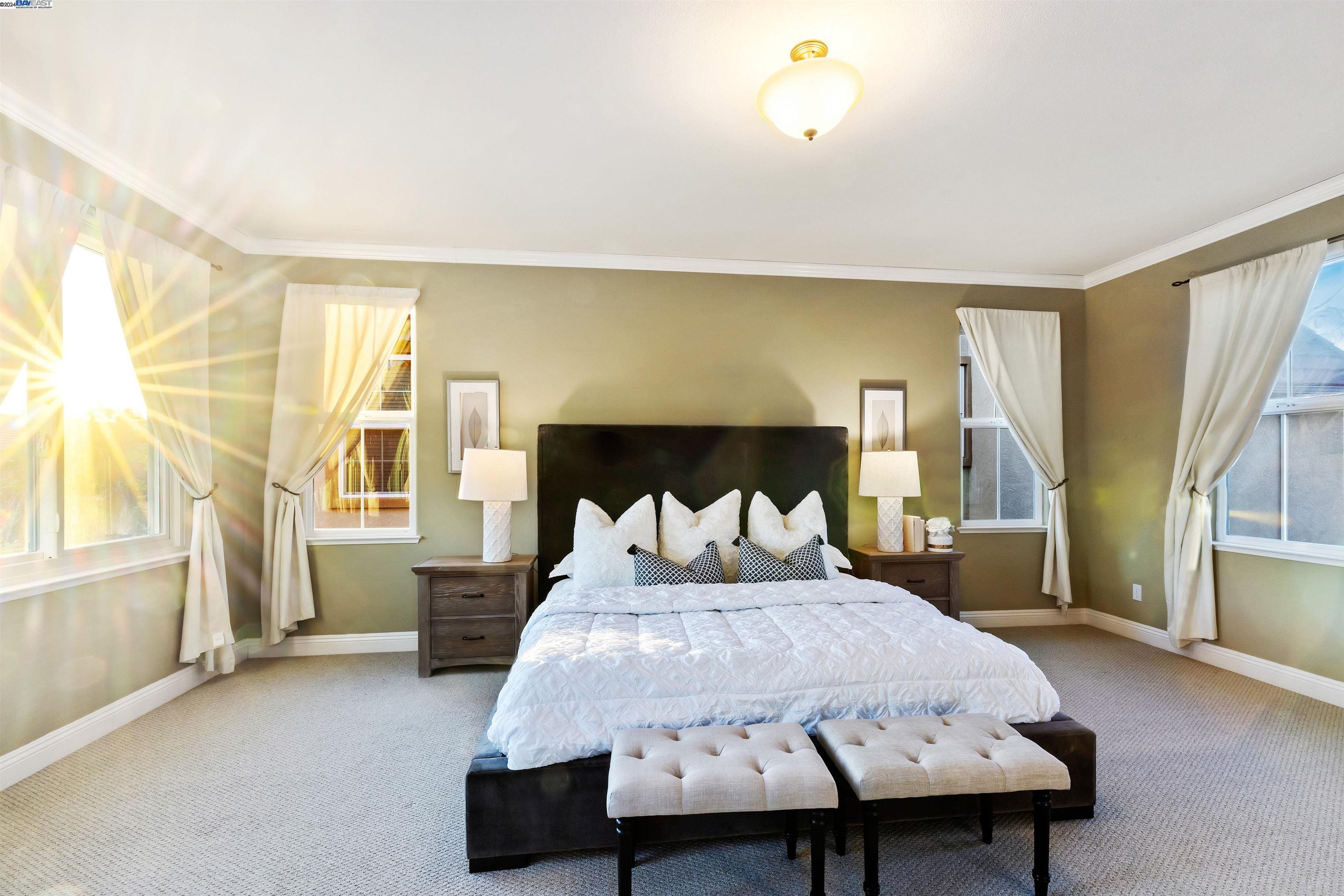 636 Dromana Ct