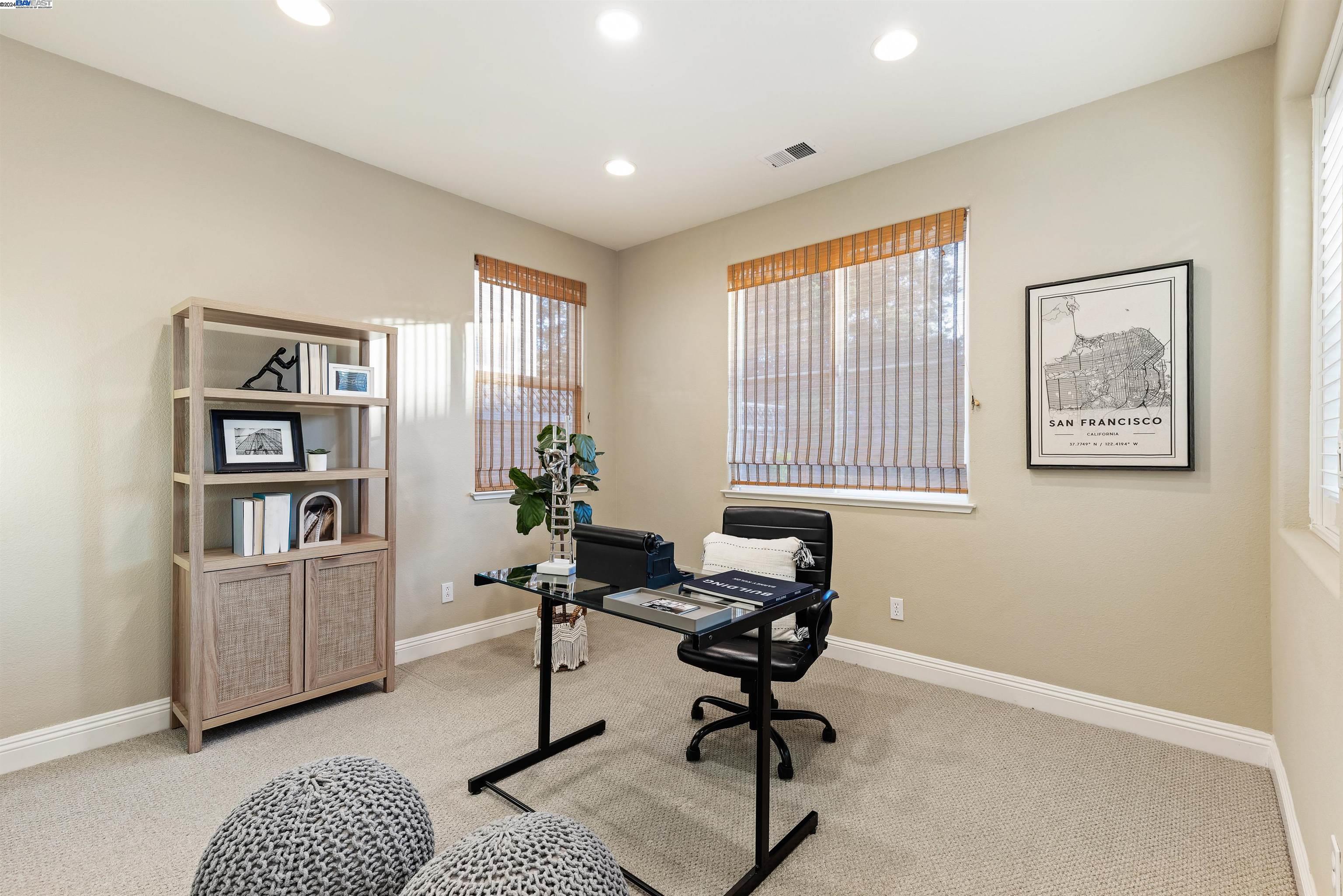 636 Dromana Ct