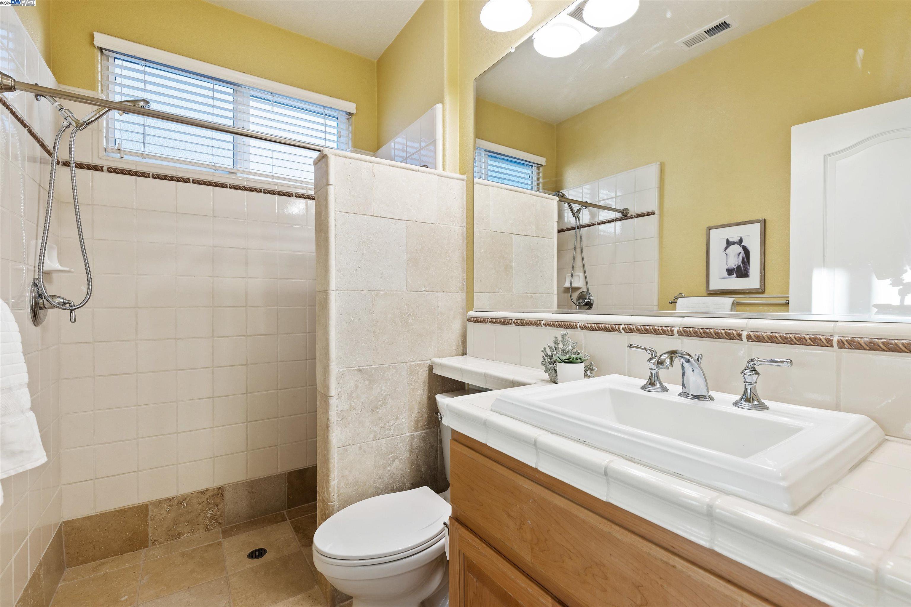 636 Dromana Ct