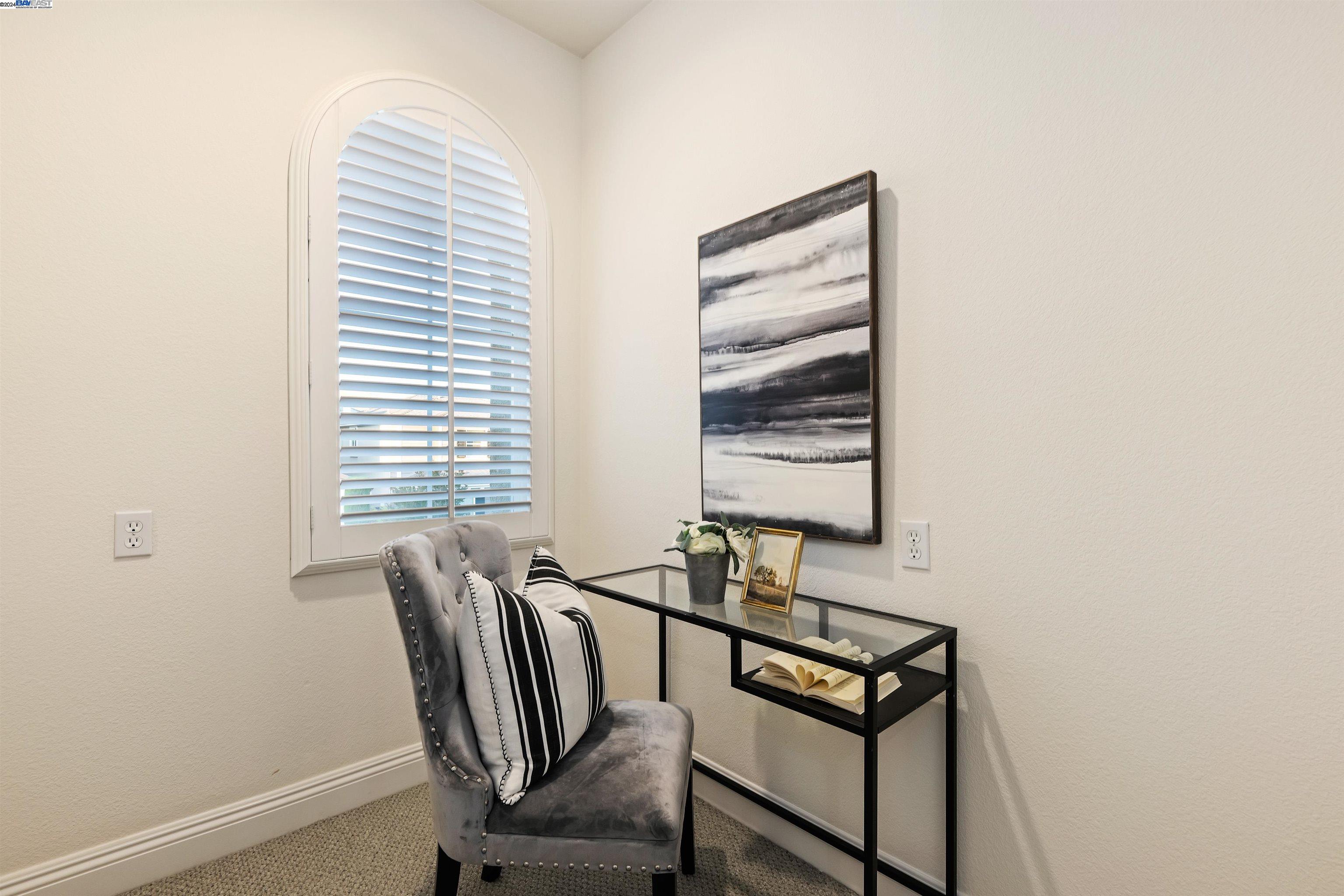 636 Dromana Ct