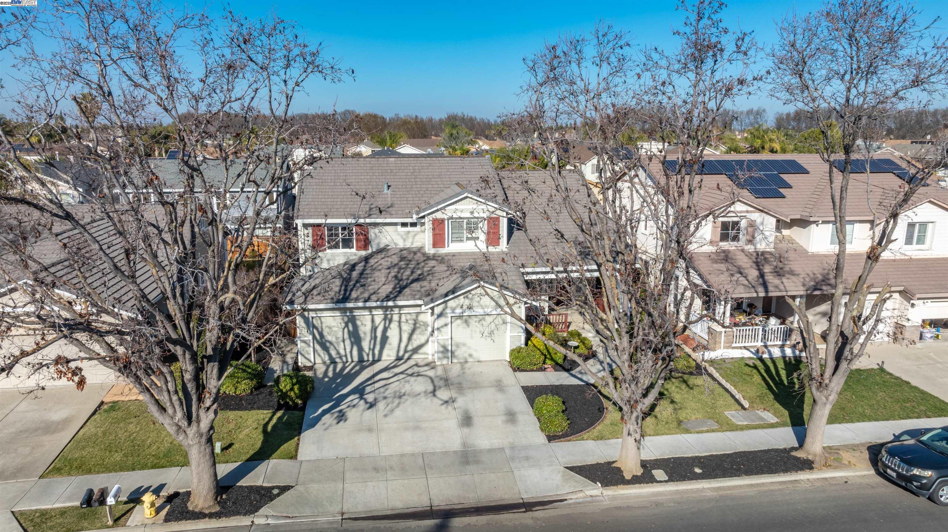 585 Bartlett Court