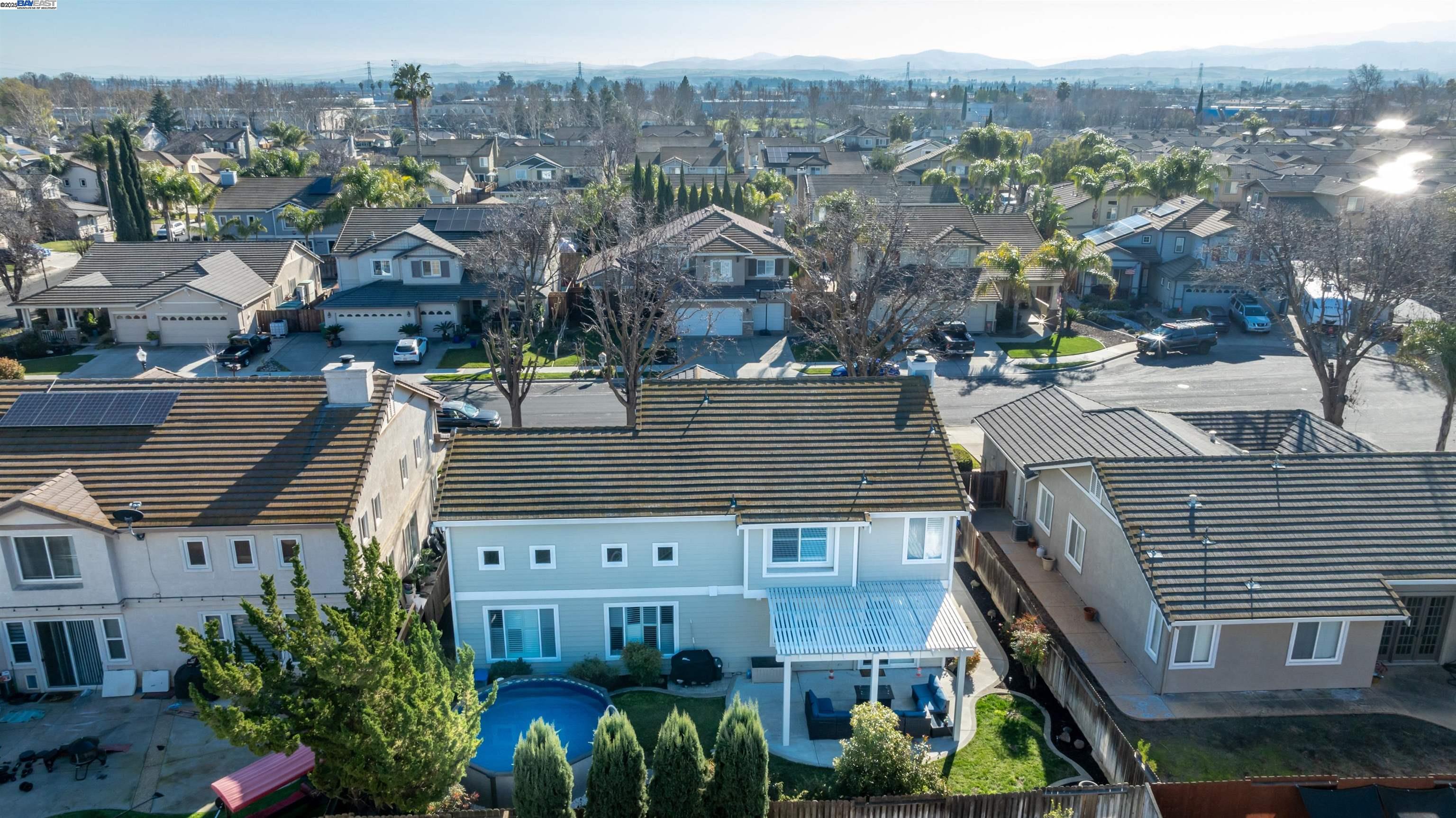 585 Bartlett Court