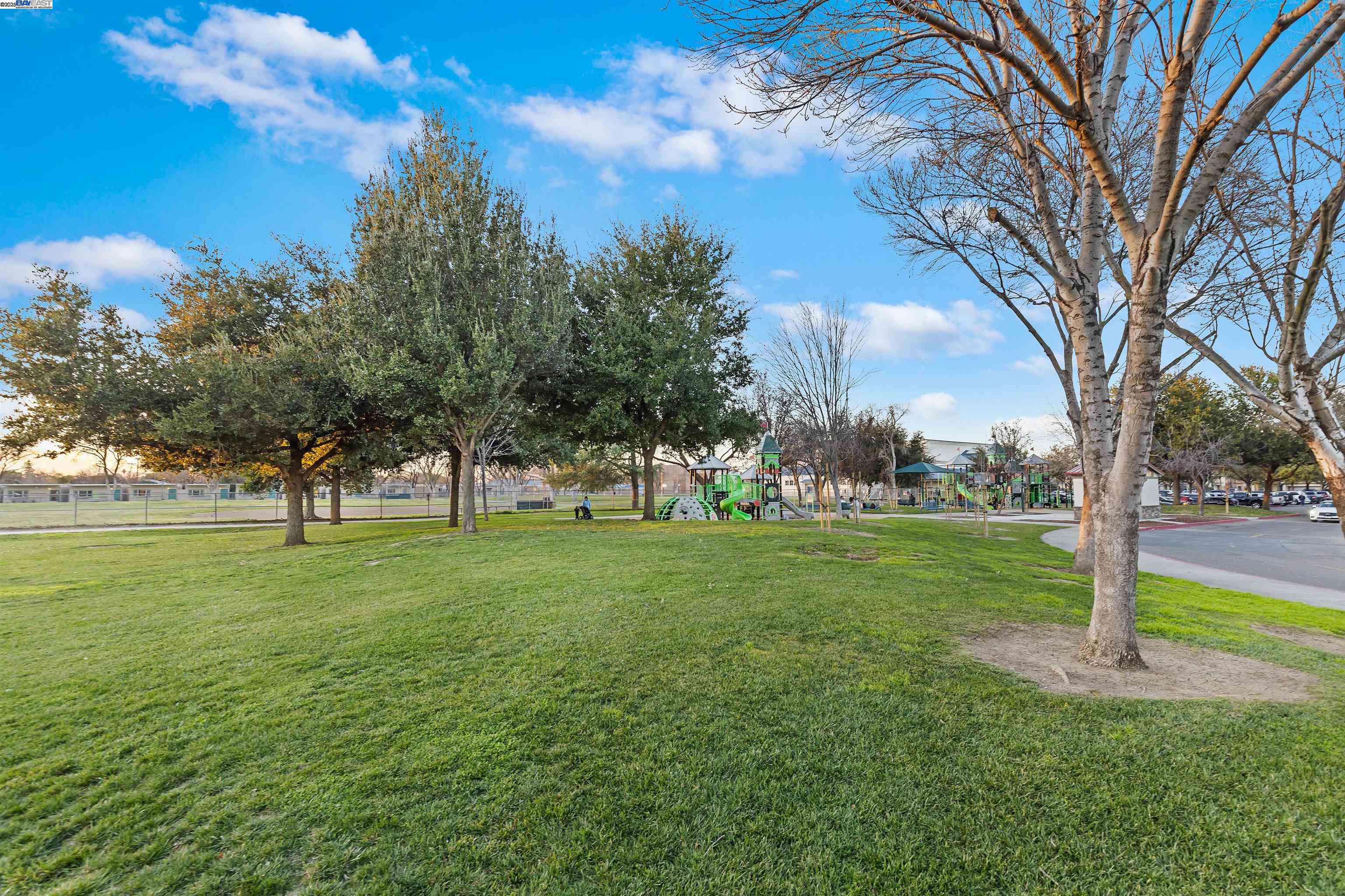 585 Bartlett Court
