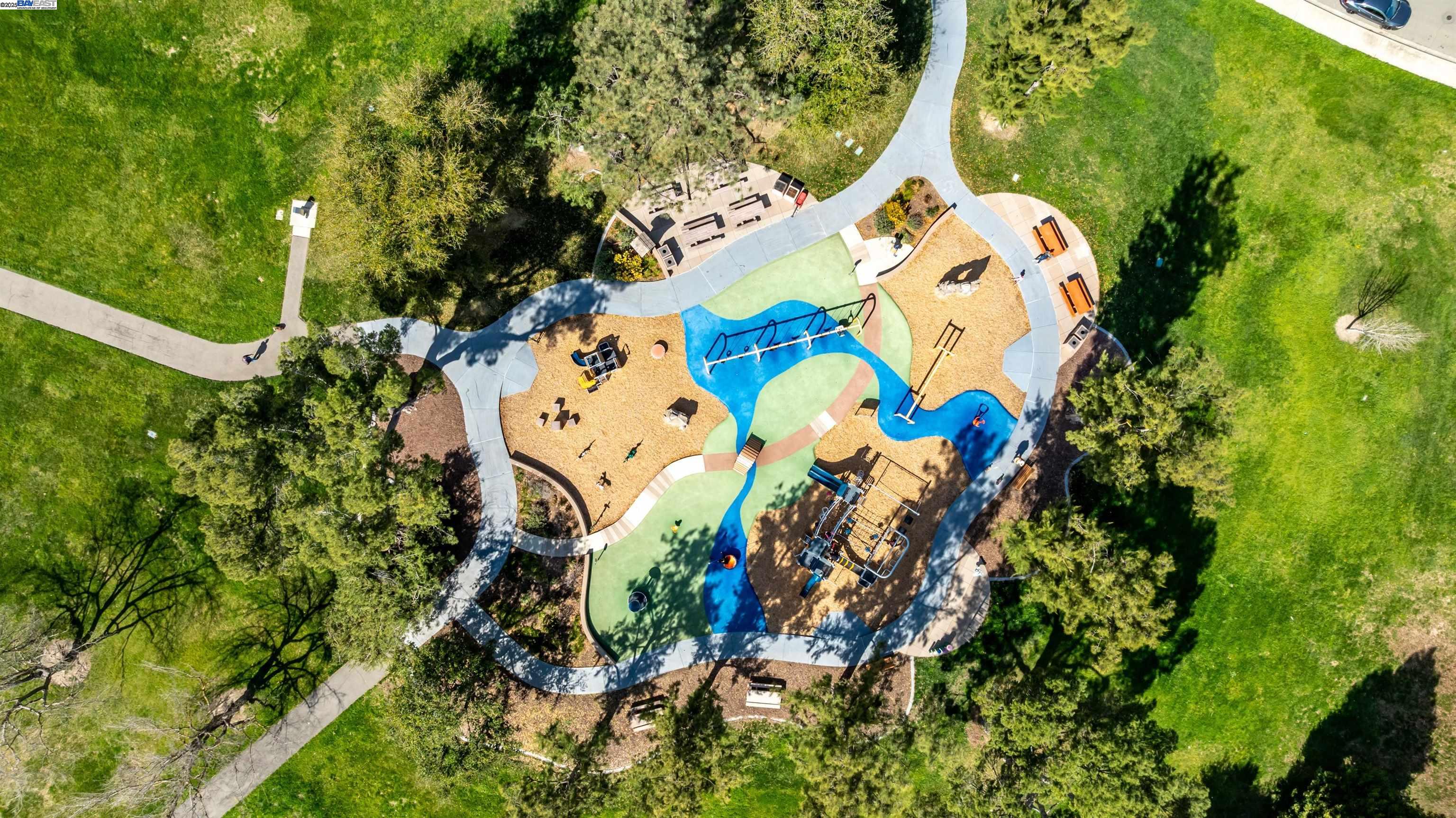 271 Covellite Ln