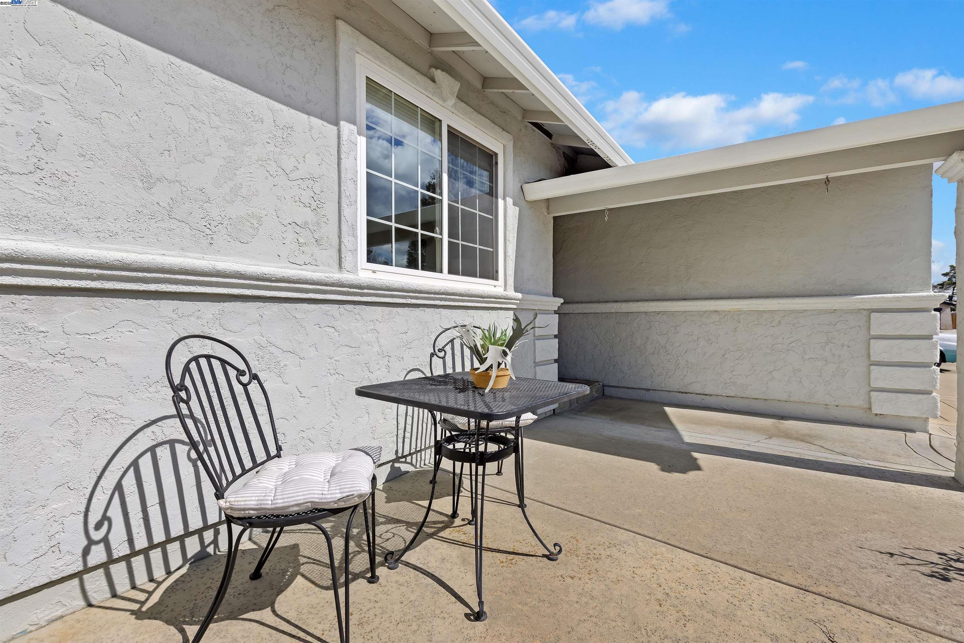 271 Covellite Ln