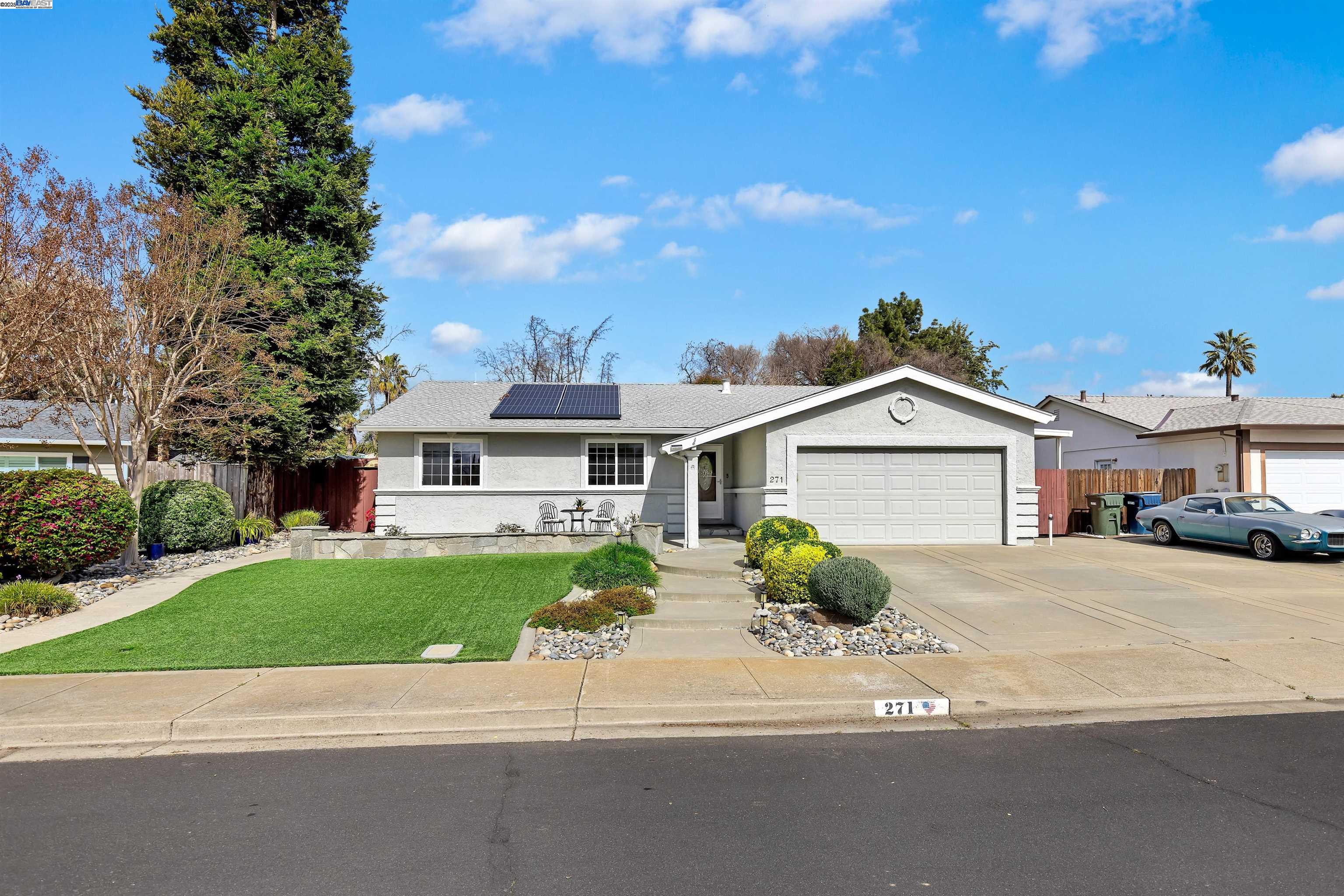 271 Covellite Ln
