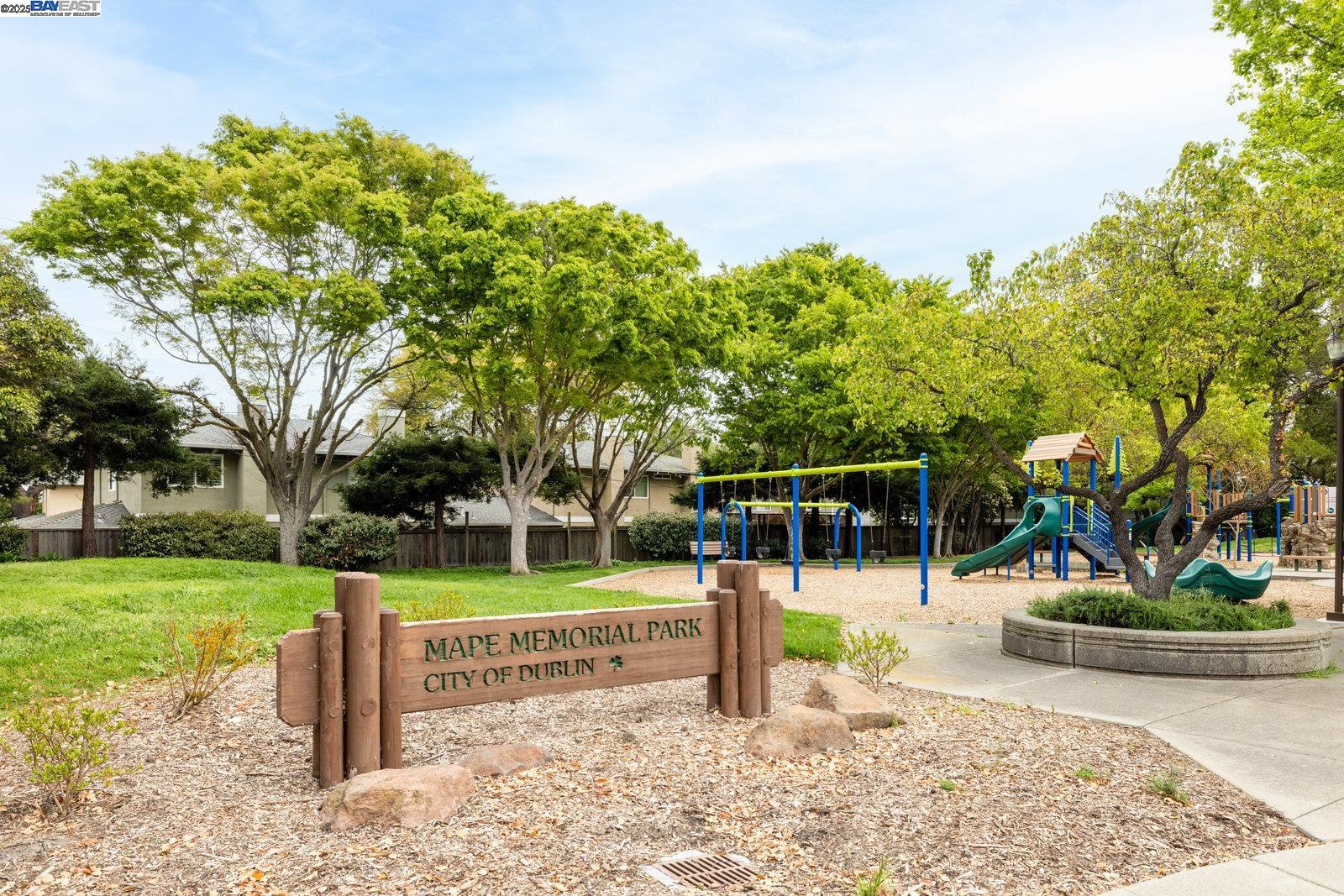 7550 Calle Verde