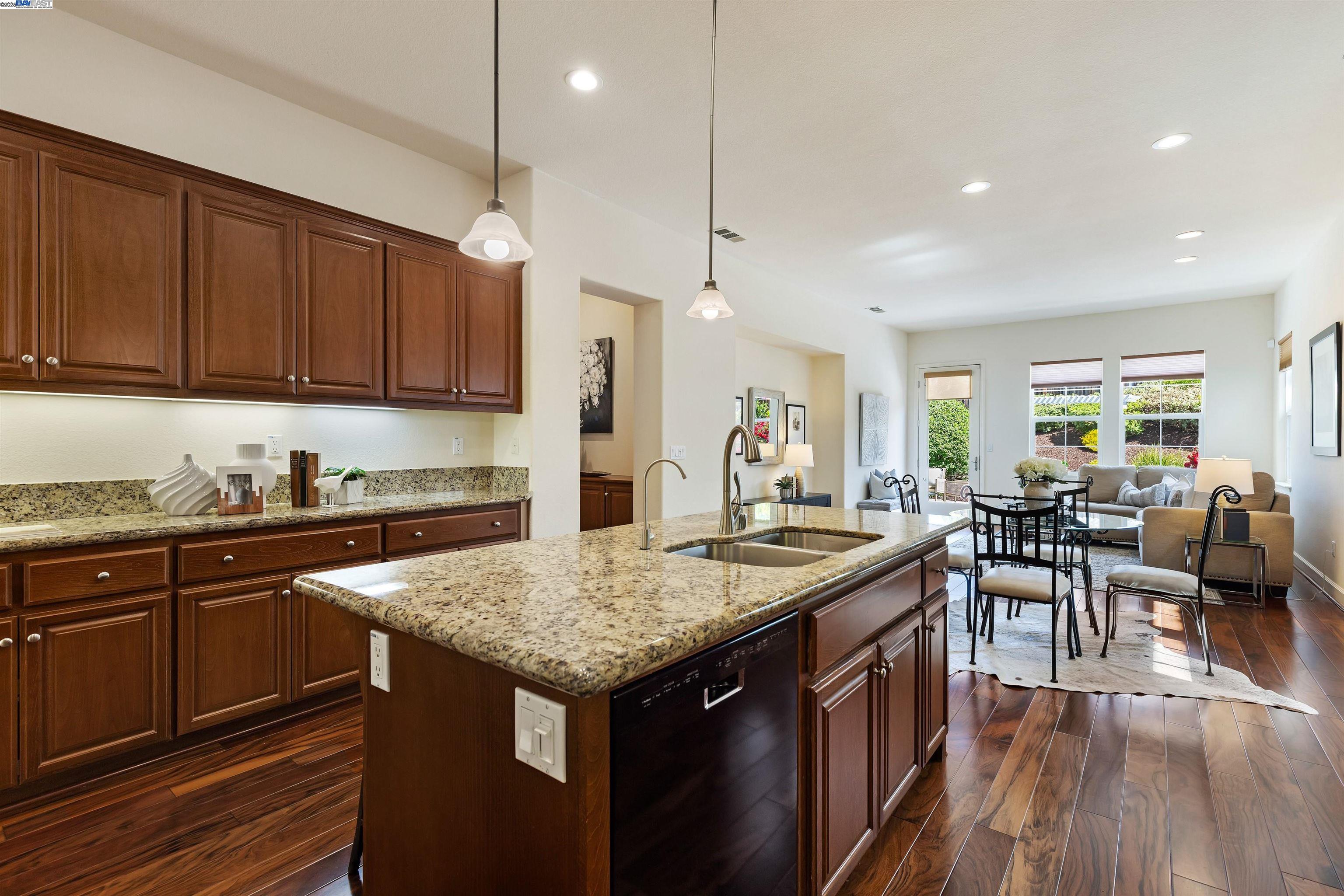 2715 Palatino Ct