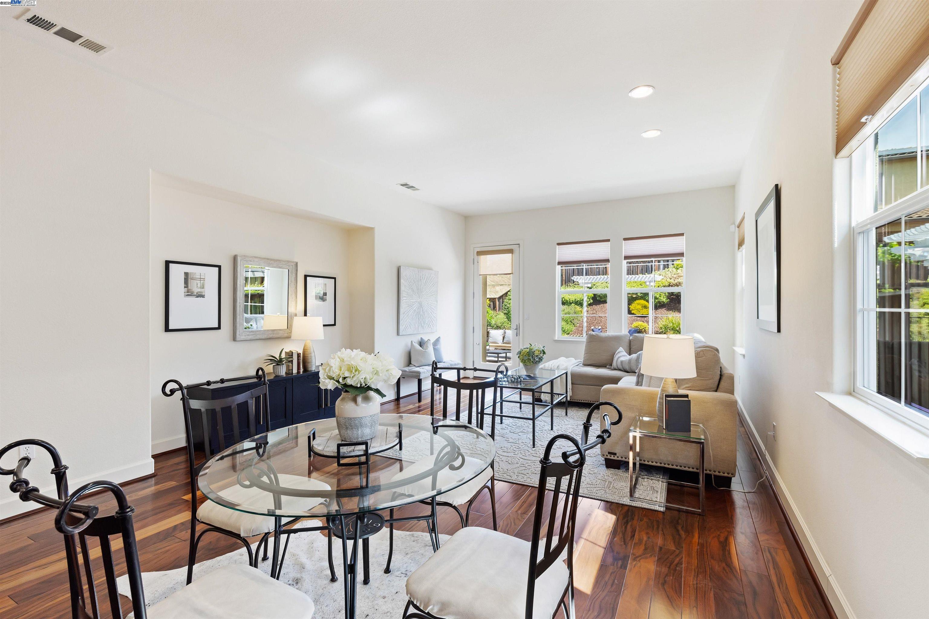 2715 Palatino Ct