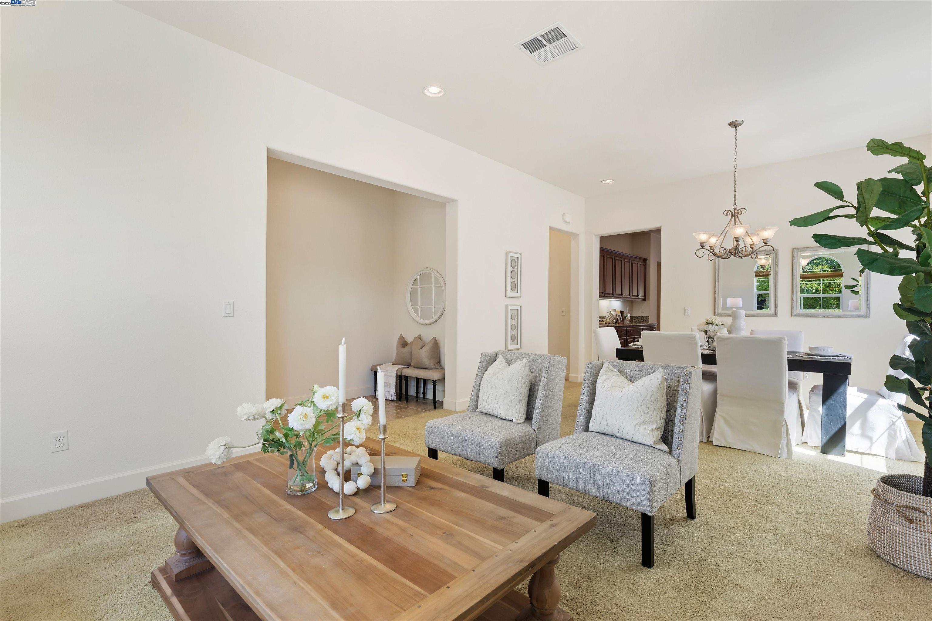 2715 Palatino Ct
