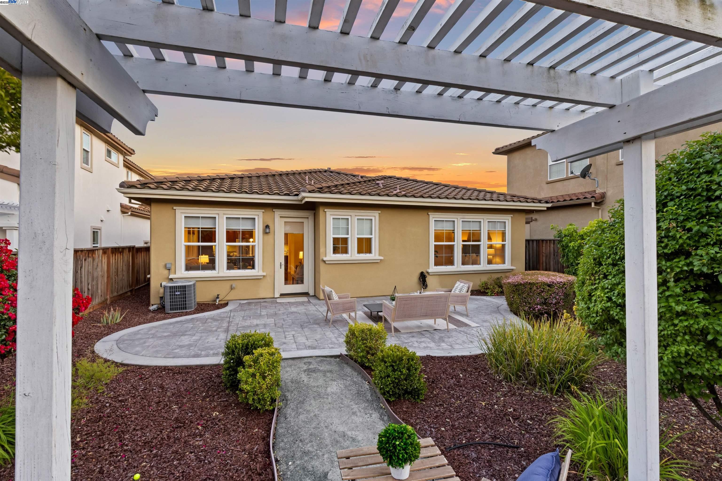 2715 Palatino Ct