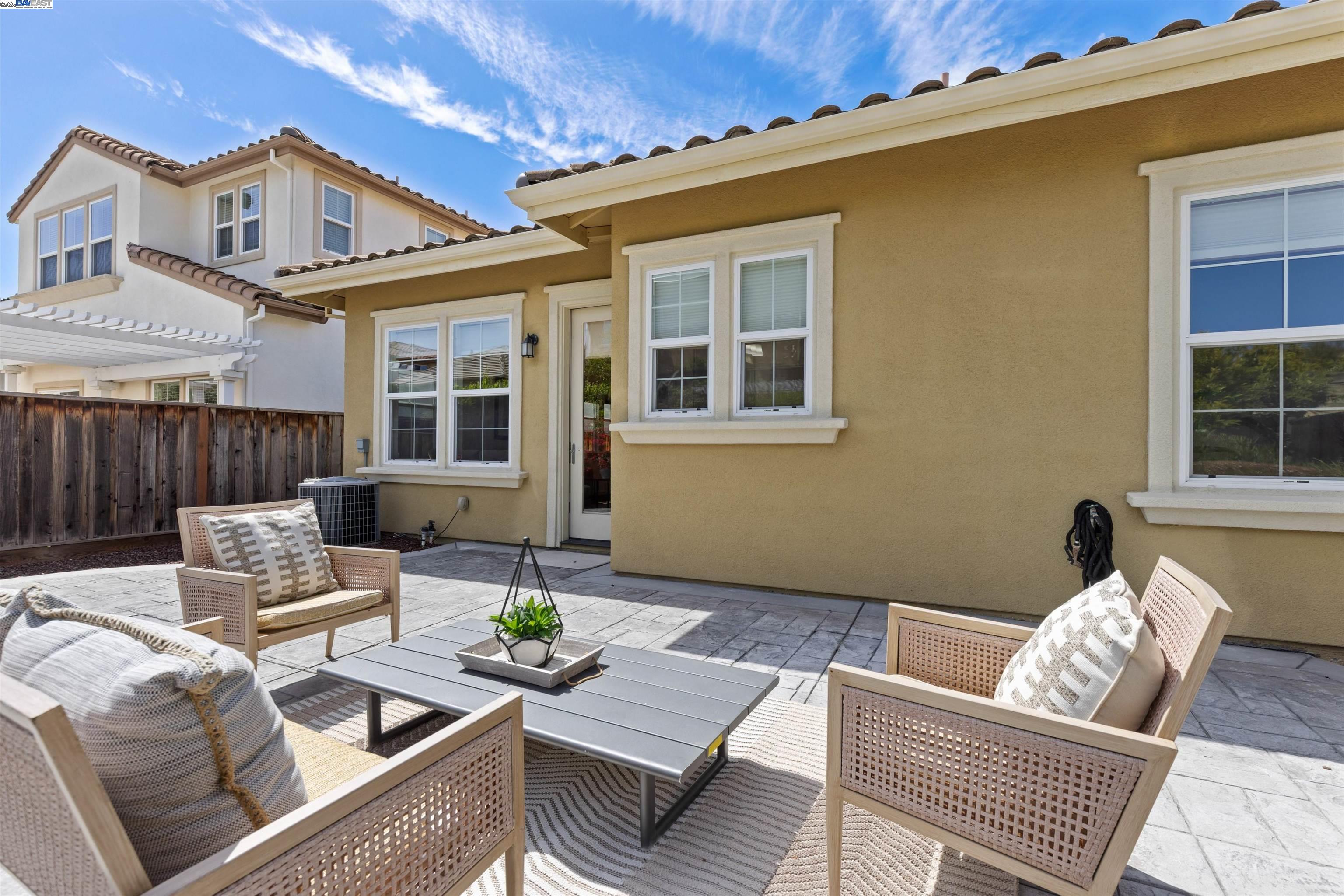 2715 Palatino Ct
