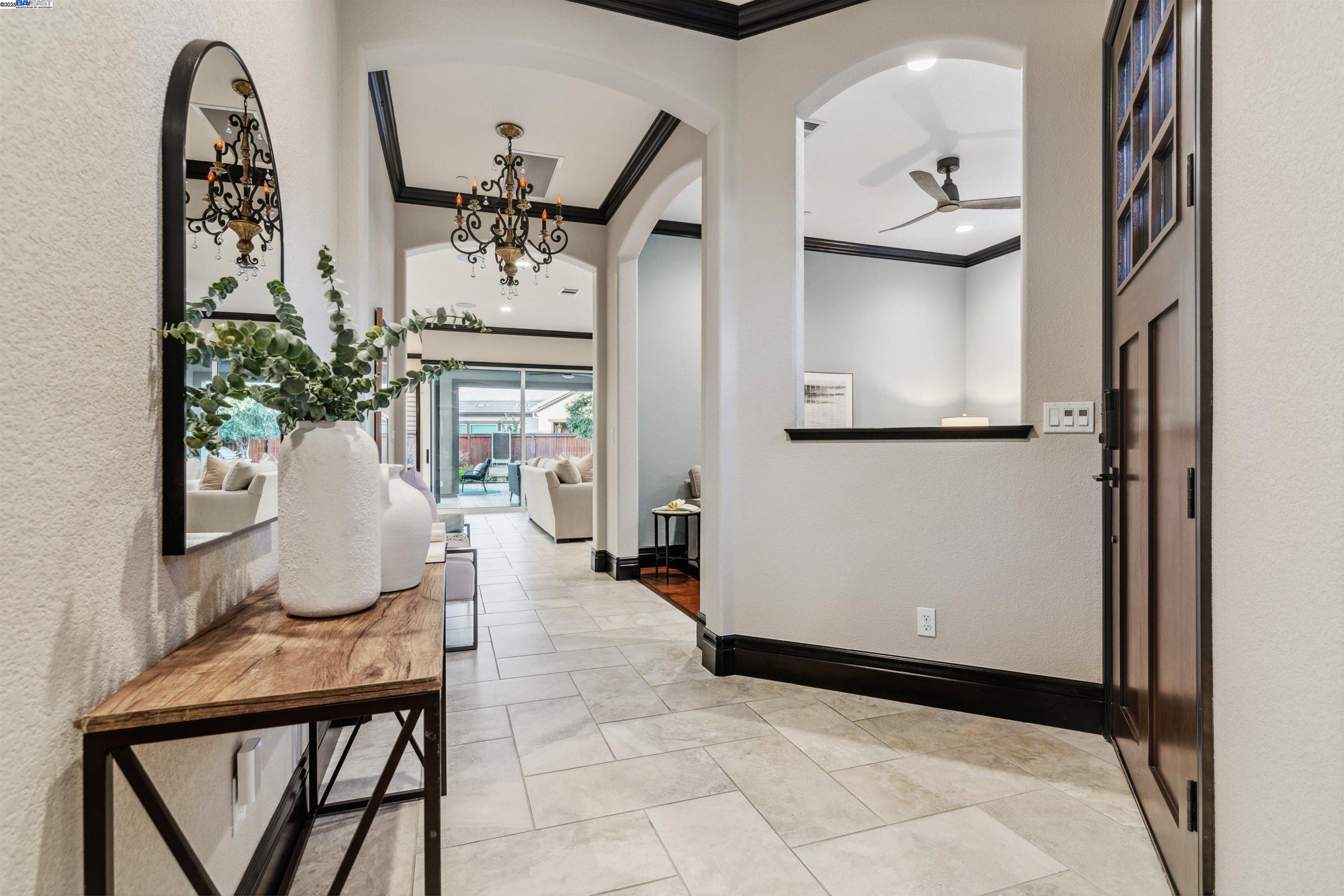 2015 Andalucia Ln